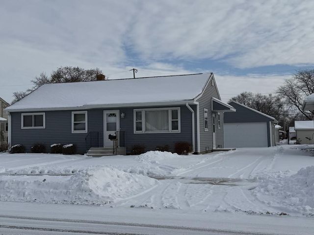 166 ANDREW AVENUE, Neenah, WI 54956