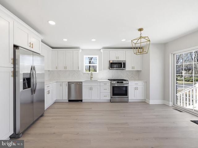 1463 11TH AVE, Williamstown, NJ 08094