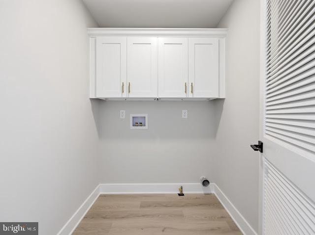 1463 11TH AVE, Williamstown, NJ 08094