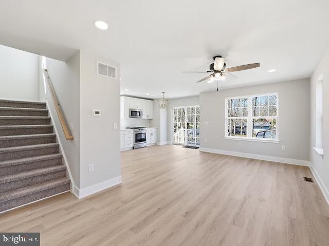 1463 11TH AVE, Williamstown, NJ 08094