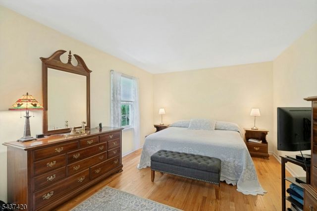 4 Ashley Ct, Morris Twp., NJ 07960