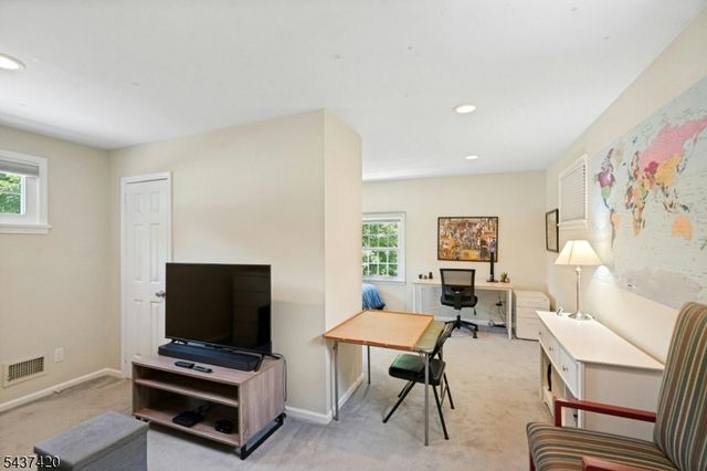 4 Ashley Ct, Morris Twp., NJ 07960
