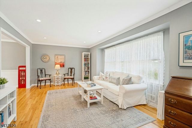 4 Ashley Ct, Morris Twp., NJ 07960