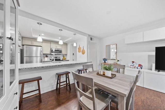 10737 San Diego Mission Rd 314, San Diego, CA 92108