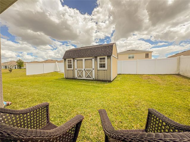 1742 VAN GOGH DRIVE, Auburndale, FL 33823