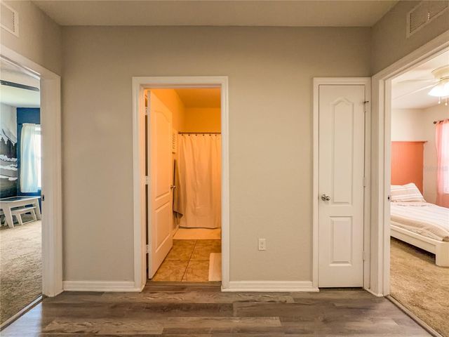 1742 VAN GOGH DRIVE, Auburndale, FL 33823