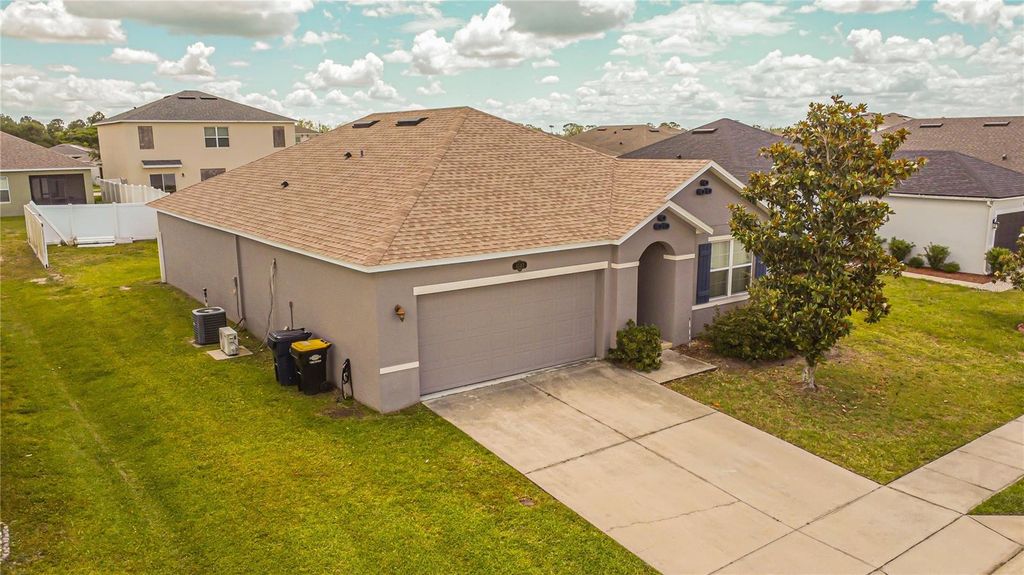 1742 VAN GOGH DRIVE, Auburndale, FL 33823