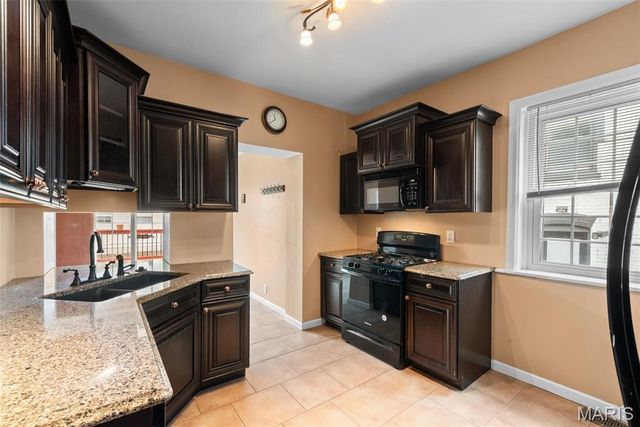 4928 Walsh Street, St Louis, MO 63109