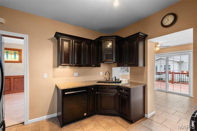 4928 Walsh Street, St Louis, MO 63109