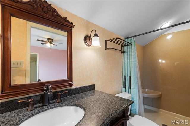 4928 Walsh Street, St Louis, MO 63109