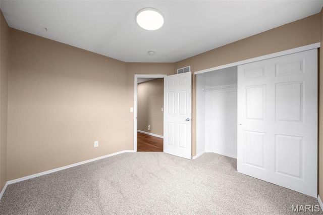 134 Autumn Oaks Drive, Troy, MO 63379