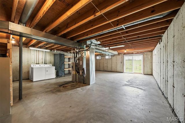 134 Autumn Oaks Drive, Troy, MO 63379
