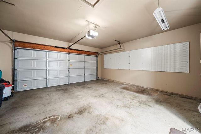 134 Autumn Oaks Drive, Troy, MO 63379