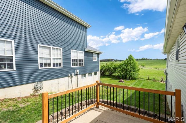 134 Autumn Oaks Drive, Troy, MO 63379