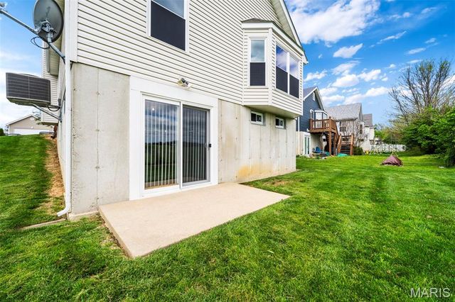 134 Autumn Oaks Drive, Troy, MO 63379