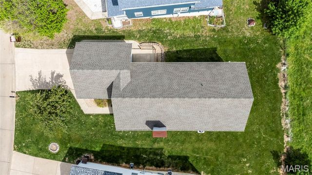 134 Autumn Oaks Drive, Troy, MO 63379