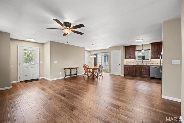 134 Autumn Oaks Drive, Troy, MO 63379