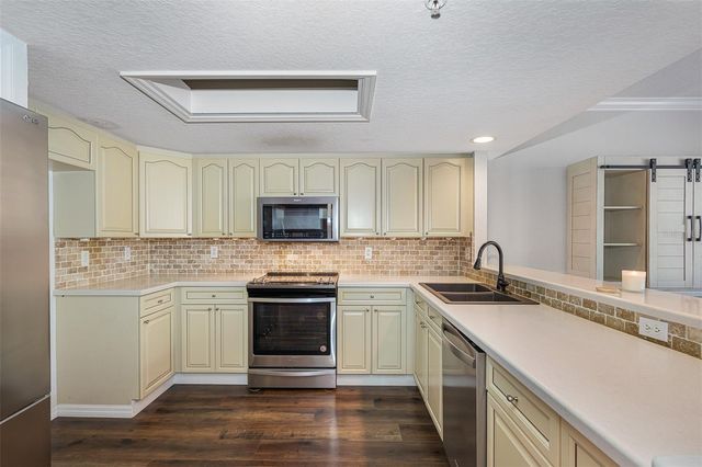 1381 CURLEW ROAD, Dunedin, FL 34698