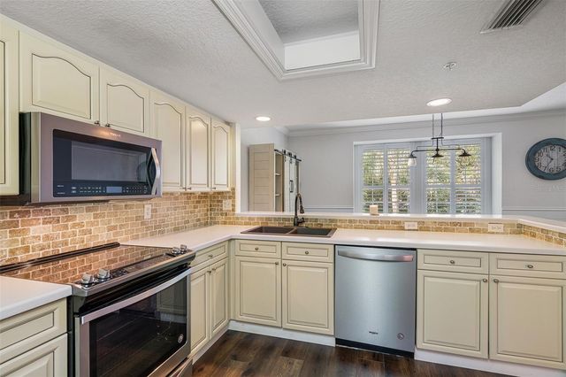 1381 CURLEW ROAD, Dunedin, FL 34698