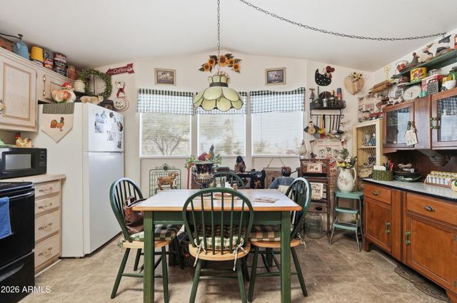 2000 S APACHE Road 24, Buckeye, AZ 85326