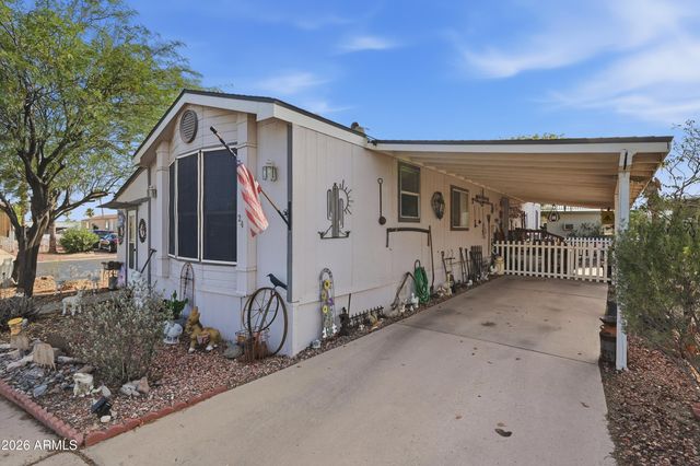 2000 S APACHE Road 24, Buckeye, AZ 85326