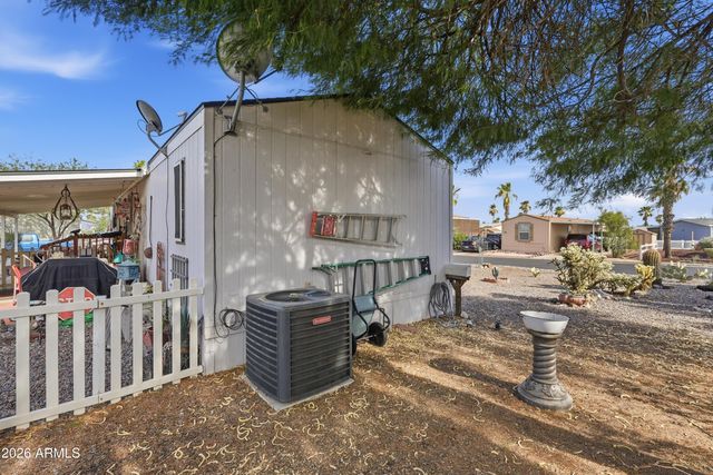 2000 S APACHE Road 24, Buckeye, AZ 85326
