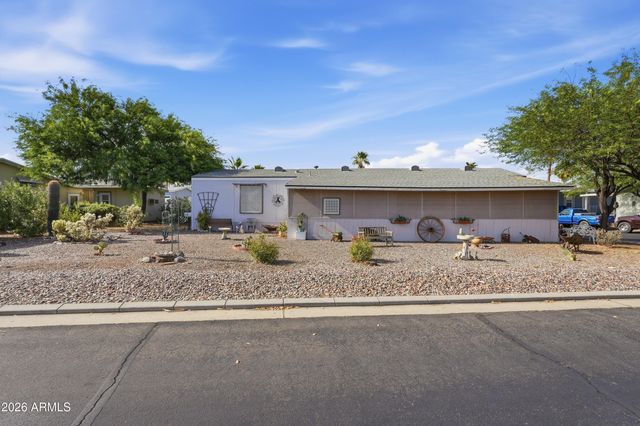 2000 S APACHE Road 24, Buckeye, AZ 85326