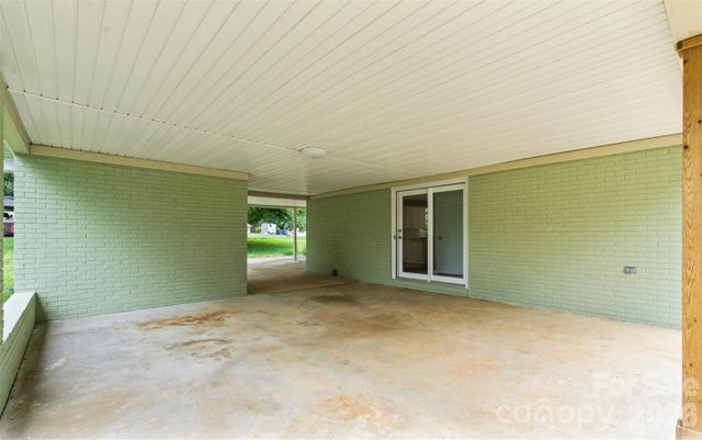 2910 Floral Drive, Albemarle, NC 28001