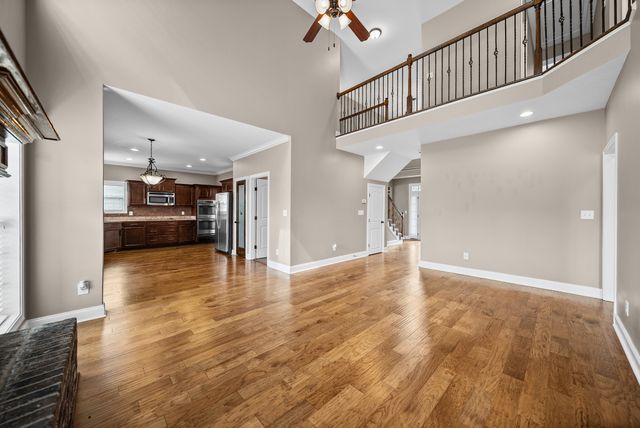 420 Clover Meadows Ct, Clarksville, TN 37043