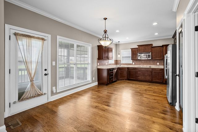 420 Clover Meadows Ct, Clarksville, TN 37043