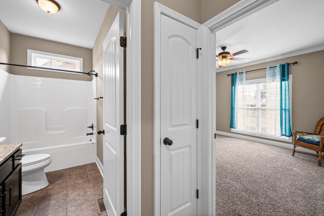 420 Clover Meadows Ct, Clarksville, TN 37043