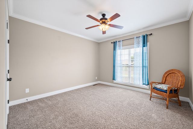 420 Clover Meadows Ct, Clarksville, TN 37043