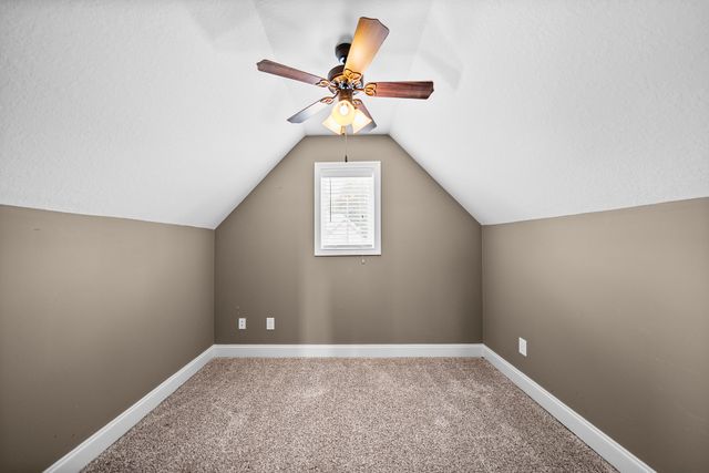 420 Clover Meadows Ct, Clarksville, TN 37043