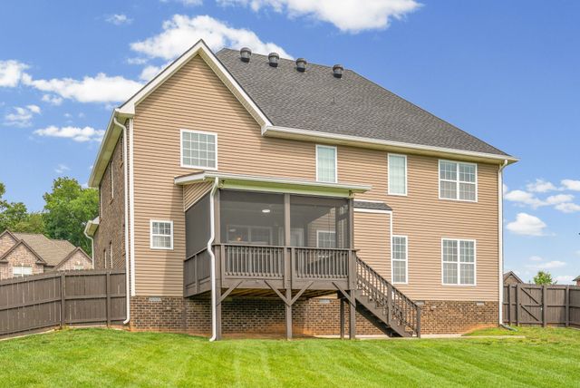 420 Clover Meadows Ct, Clarksville, TN 37043
