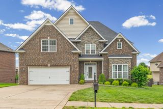 420 Clover Meadows Ct, Clarksville, TN 37043