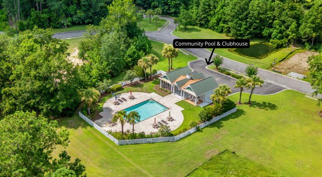 221 Oak Bay Dr., Georgetown, SC 29440