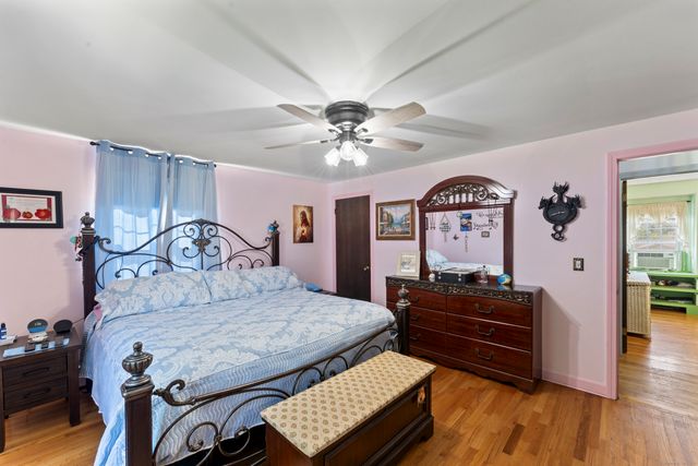 114 Harvest Lane, East Hartford, CT 06118