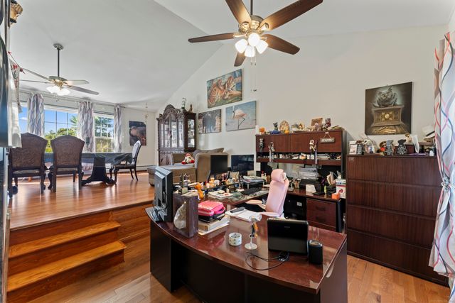 114 Harvest Lane, East Hartford, CT 06118