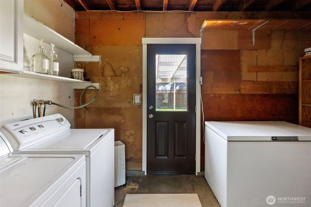 3021 Crane Avenue, Bremerton, WA 98310