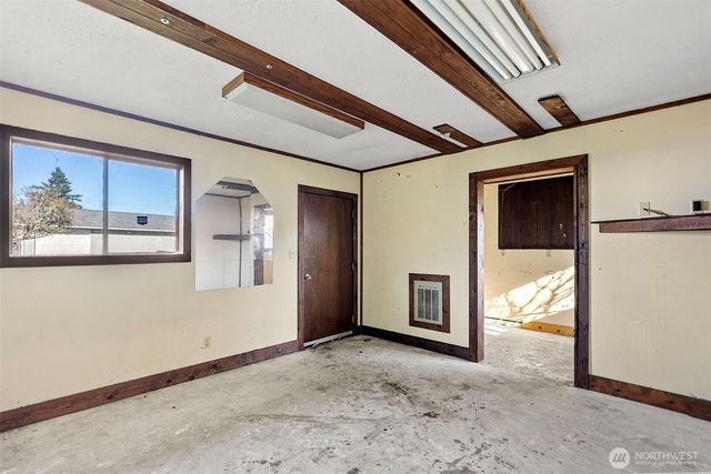 3021 Crane Avenue, Bremerton, WA 98310