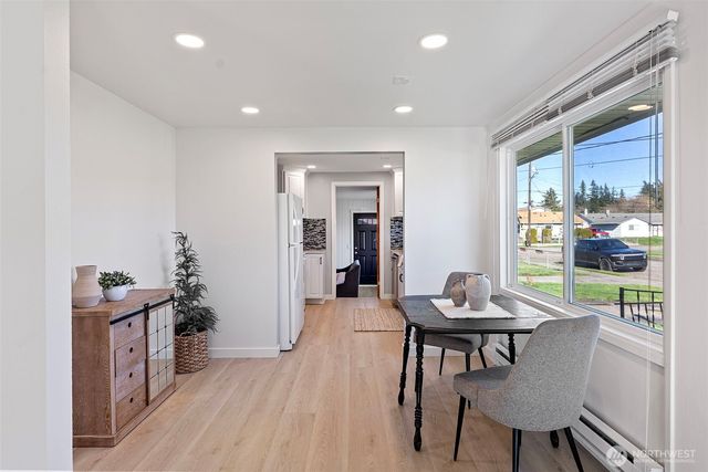 3021 Crane Avenue, Bremerton, WA 98310