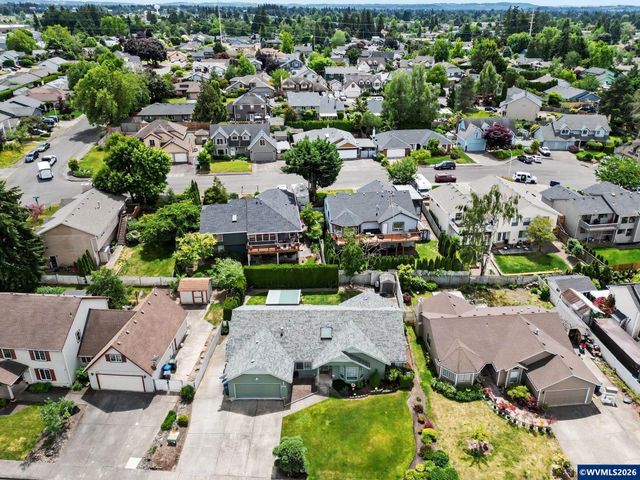 2184 Rock Ledge Dr NE, Keizer, OR 97303