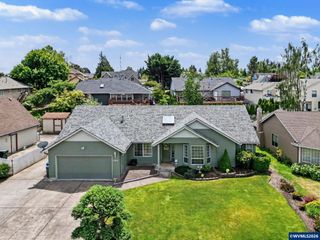 2184 Rock Ledge Dr NE, Keizer, OR 97303