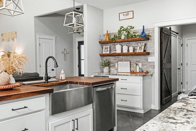 1405 Wilderness Road, Redfield, AR 72132