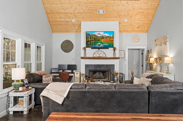 1405 Wilderness Road, Redfield, AR 72132