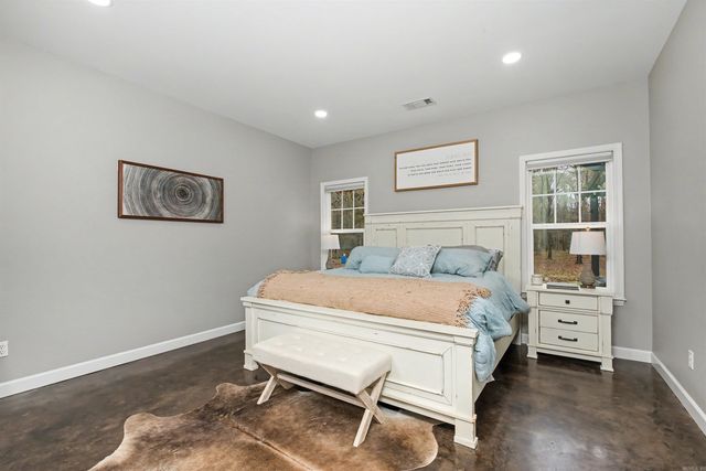 1405 Wilderness Road, Redfield, AR 72132