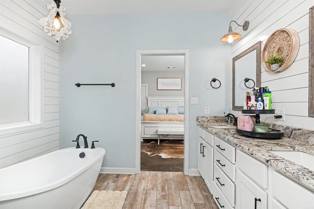 1405 Wilderness Road, Redfield, AR 72132