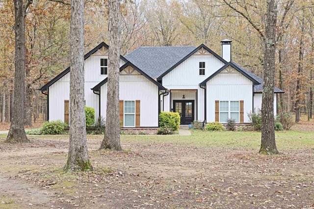 1405 Wilderness Road, Redfield, AR 72132