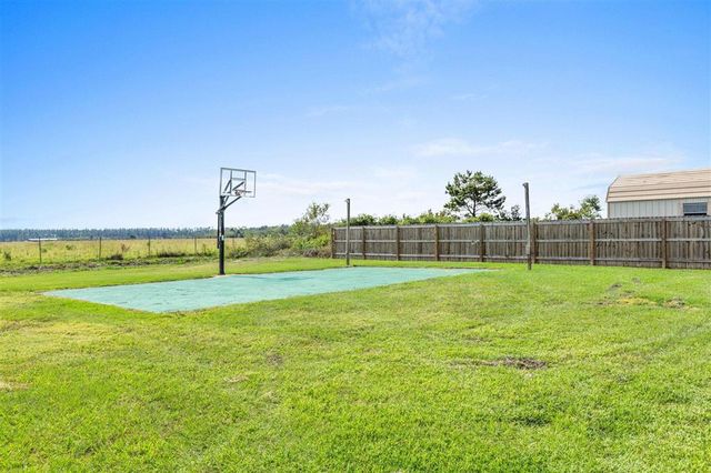 4167 Green Tree Lane, Lake Charles, LA 70611