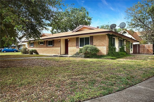 1123 Orion Dr, Portland, TX 78374